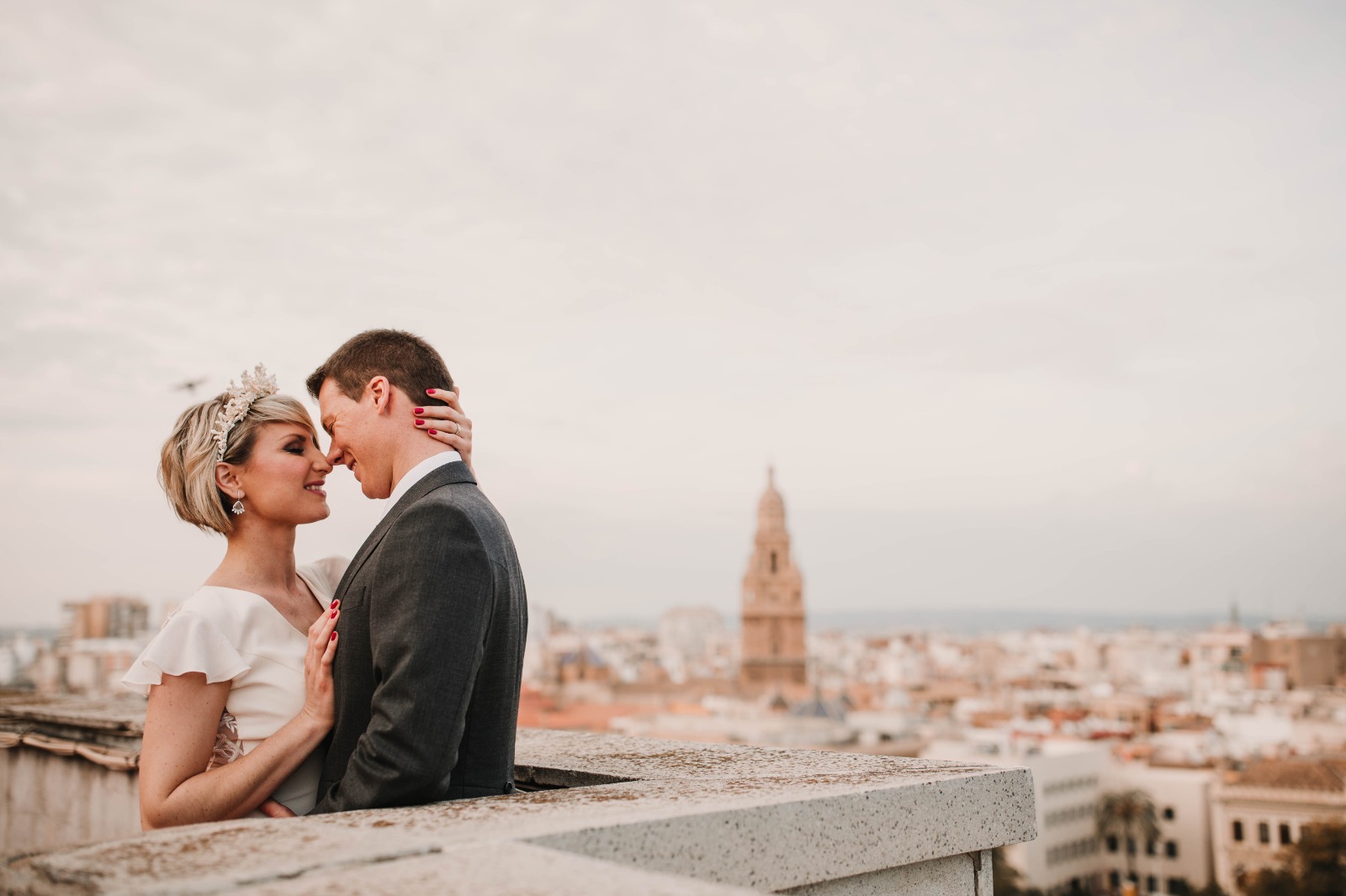 boda altura murcia 2020 estilo wedding postboda romántico ático azotea edificio otaduy fan fan et popui agatha paris catedral