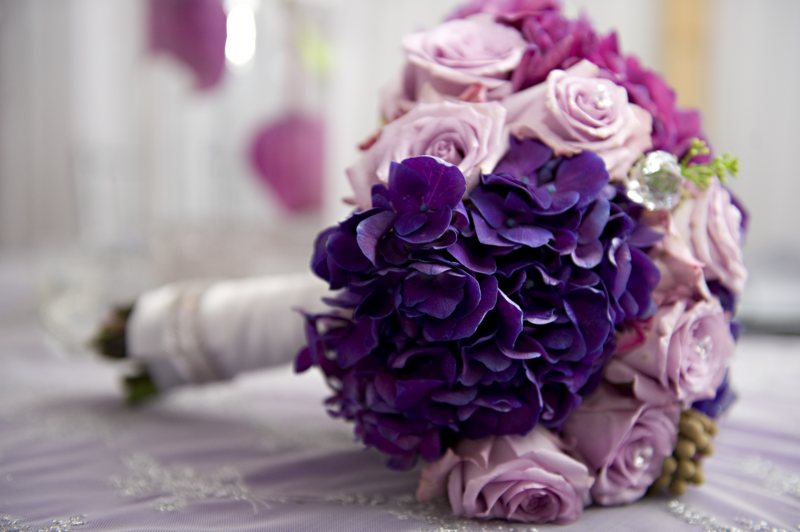 ramo novia boda 2020 tendencias violeta