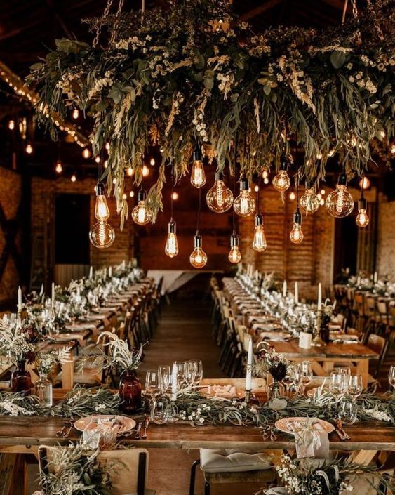 Boda 2020. Iluminación. Deco. Decoración. Flores. Bombillas.